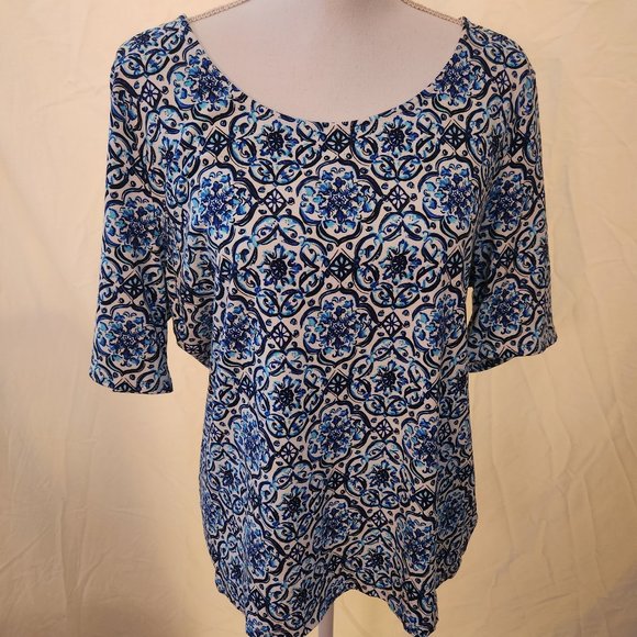 Talbots blue & white medallion pullover, size XL - Picture 1 of 6
